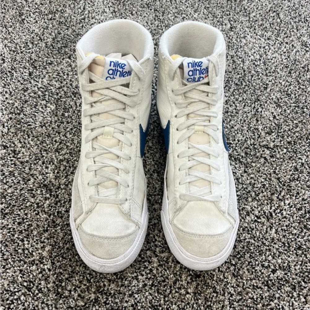 Nike Womens Blazer 77 Mid Athletic Club 2022 Lace Up Sneakers Size 8.5